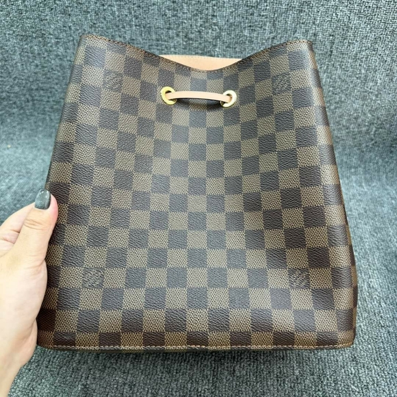 100% Authentic Louis Vuitton Neonoe Brown Damier Ebene Canvas Shoulder Bag - Picture 3 of 15